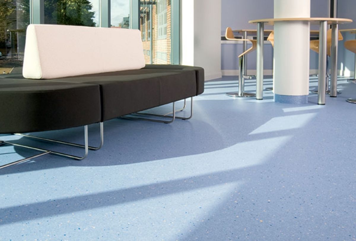 Click system vinyl floorings