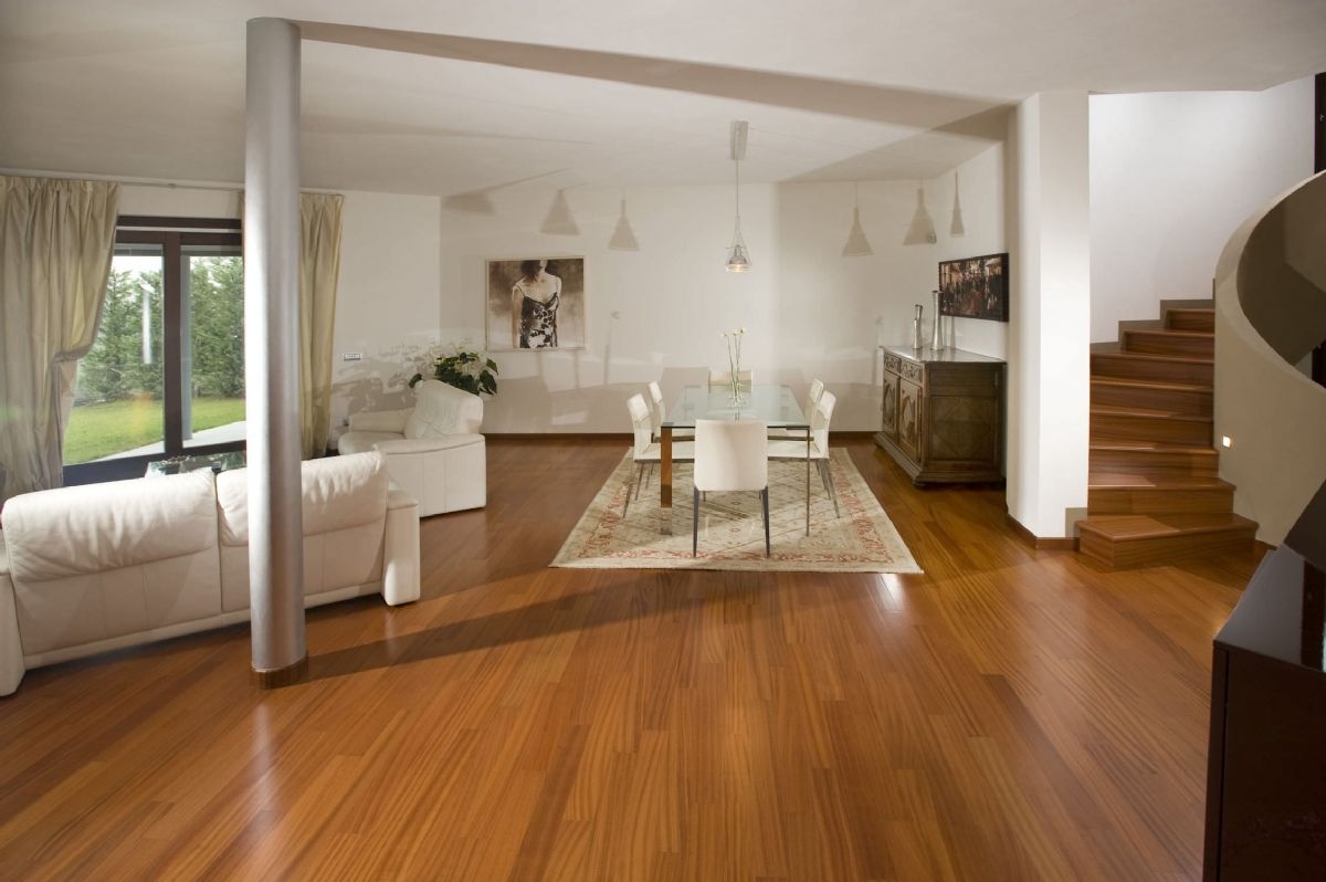 Wooden floorings & Decks